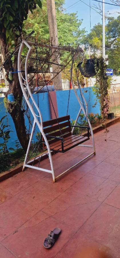 Tony'S Garden House Back Packers Inn Jaffna Luaran gambar