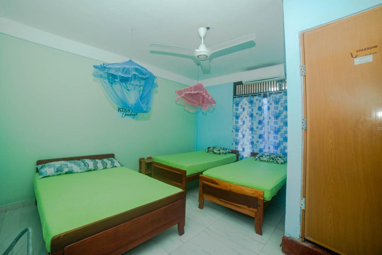 Tony'S Garden House Back Packers Inn Jaffna Luaran gambar