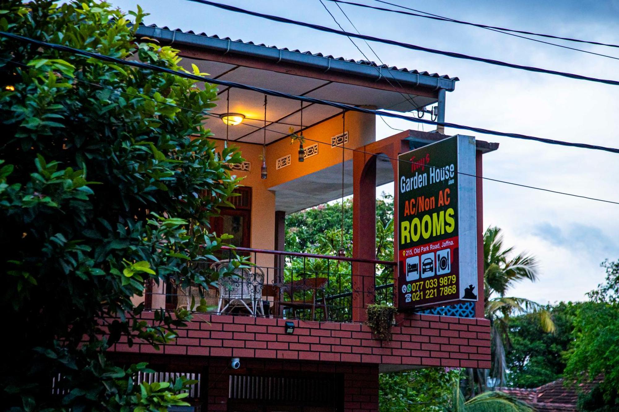 Tony'S Garden House Back Packers Inn Jaffna Luaran gambar