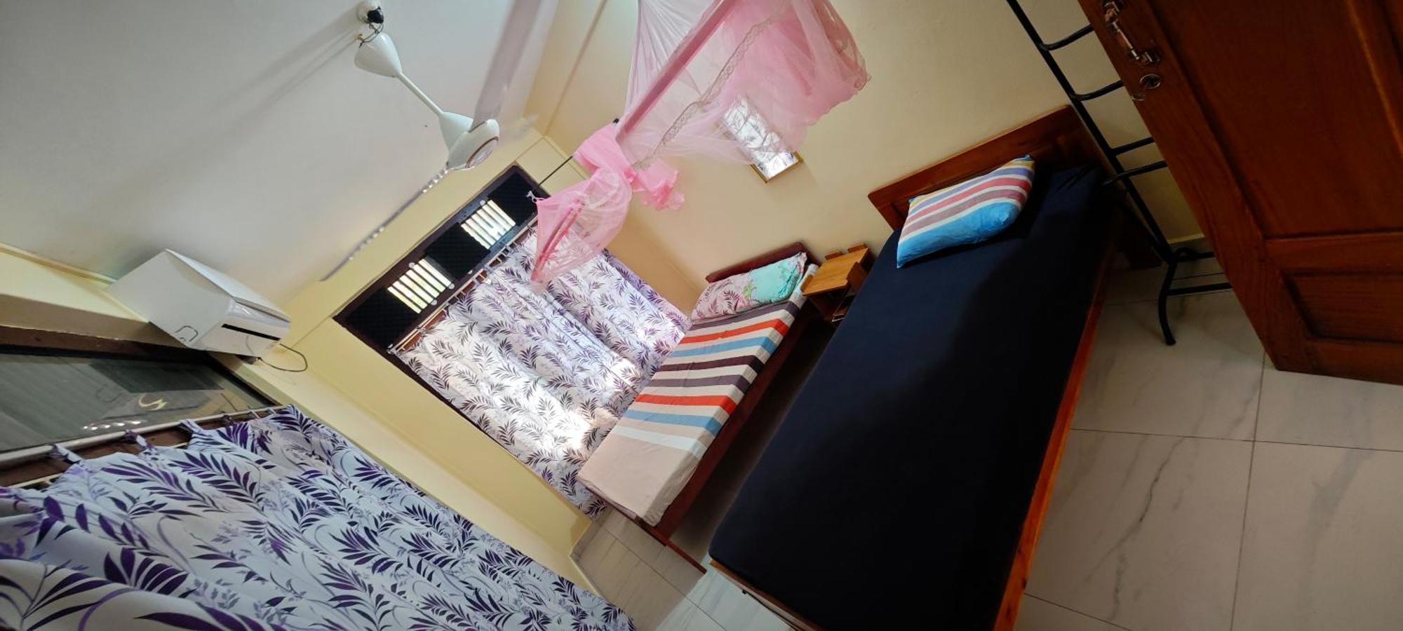Tony'S Garden House Back Packers Inn Jaffna Luaran gambar