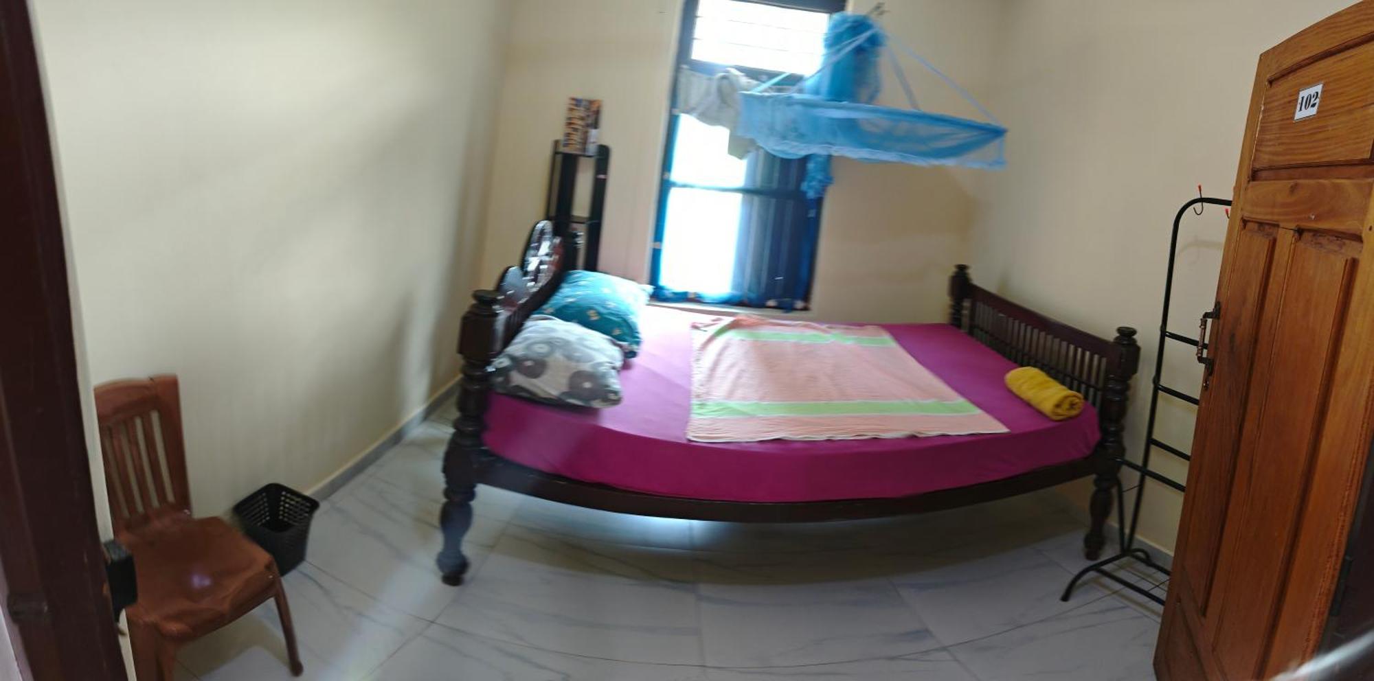 Tony'S Garden House Back Packers Inn Jaffna Luaran gambar