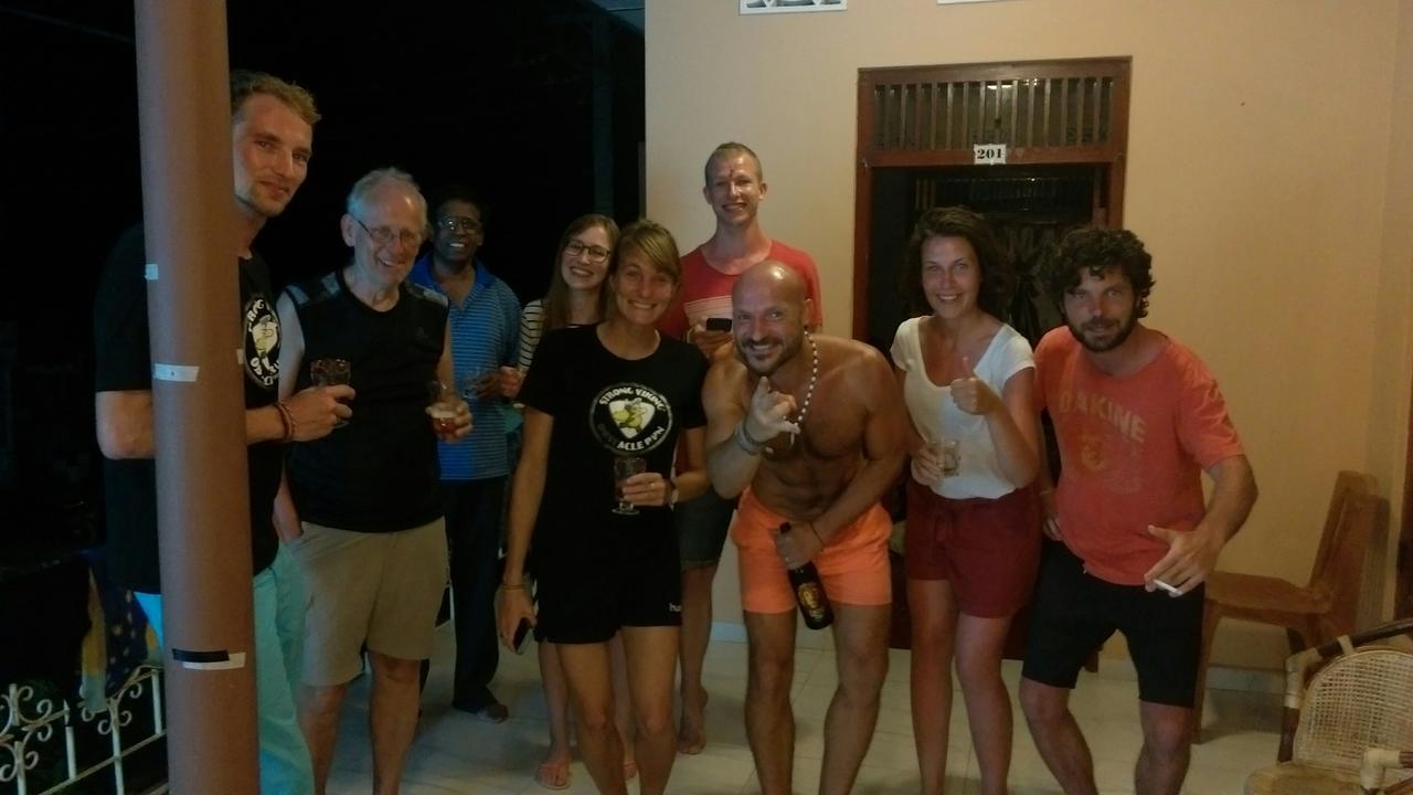 Tony'S Garden House Back Packers Inn Jaffna Luaran gambar