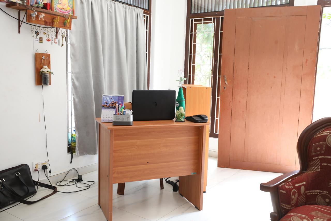 Tony'S Garden House Back Packers Inn Jaffna Luaran gambar